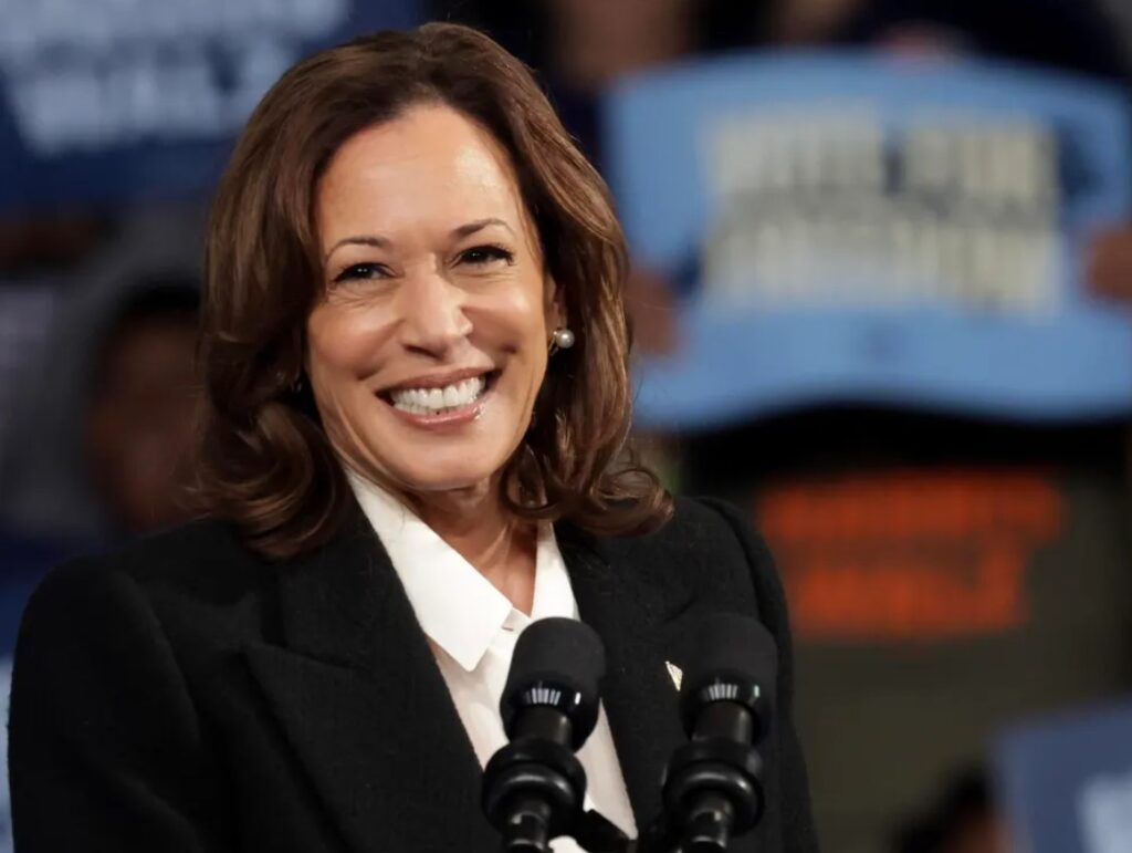 Harris Confronts TRUMP MAGA Protesters at Her Rally